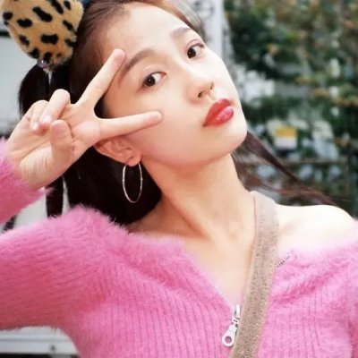 笼中女囚